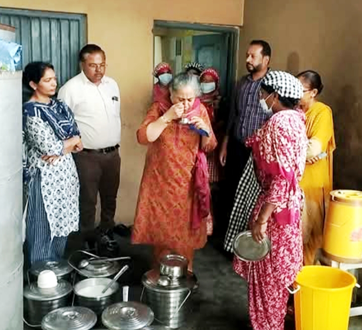 Punjab State Food Commission Member Preeti Chawla makes surprise visit to schools and Anganwadi centres.